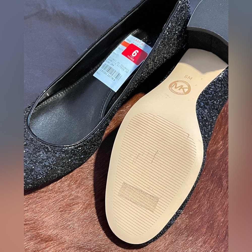 👠Michael kors women heels black size 6 - Picture 7 of 9